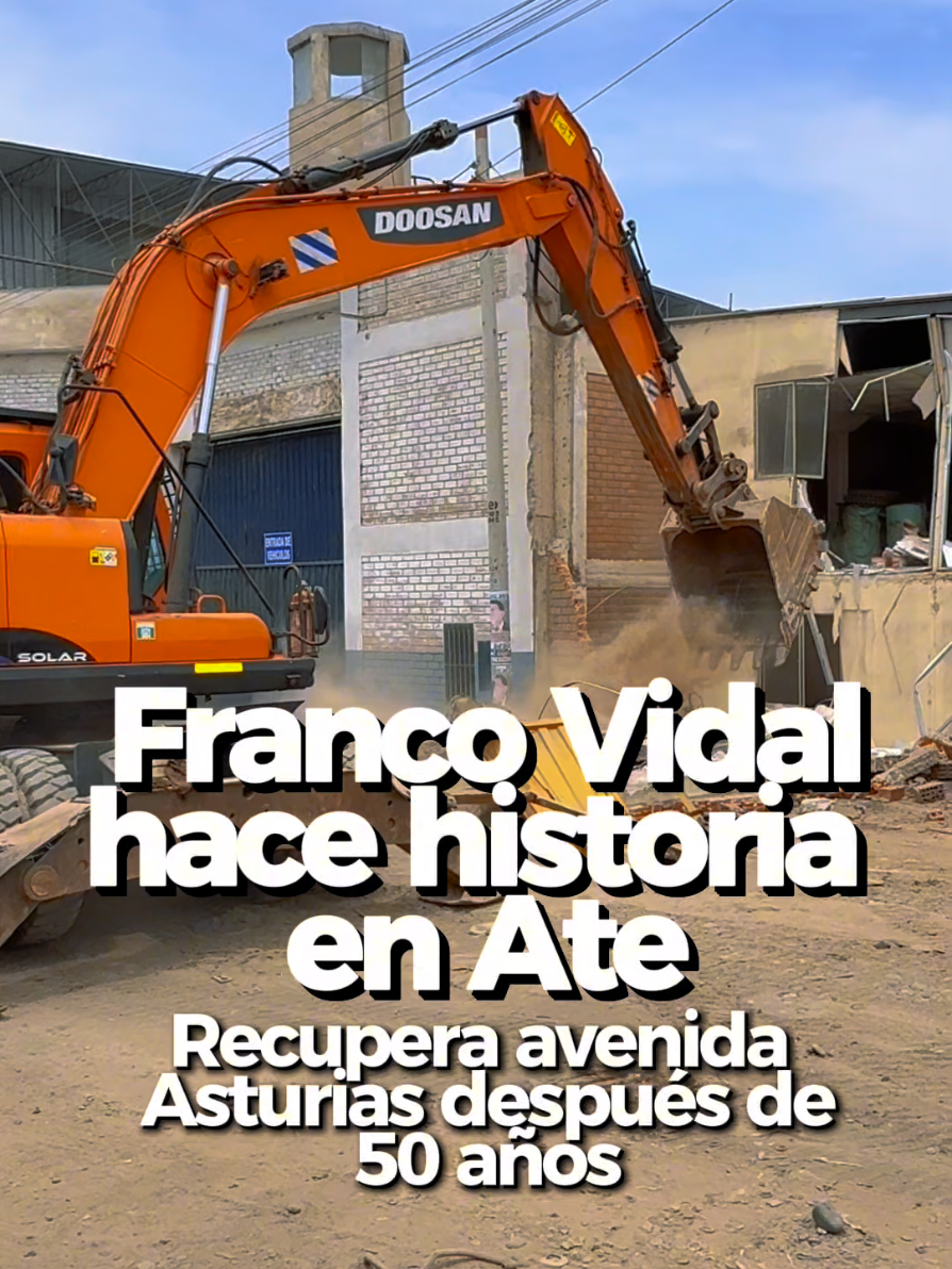 DESPUÉS DE 50 AÑOS Franco Vidal hace historia en Ate #santaclaraate #atevitartedistrito #ceresate #vitarte_lima_peru 