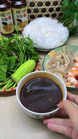 Nước tương này ngoài ăn với bún thì tôi thấy chấm Rau luộc thịt luộc cũng OK lắm mấy bà##tudede195##ancungtiktok##xuhuong##muckbang##nuoctuong
