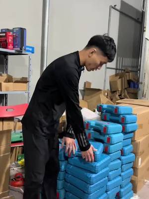 Xả kho - Giá rẻ - Giá Tốt Nhất ->Nhanh tay!!!! Đừng Bỏ Lỡ! Bộ Máy Khoan 2 Pin + Tặng Kèm Phụ Kiện !!