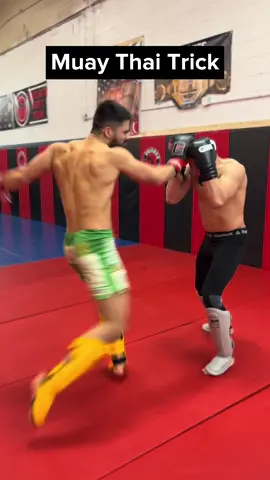 Spinning Back  Fist Set Up ‼️ This is one of the easiest ways to set ip your Spinning Back Fist is Faking the Low Kick. •First throw a Heavy Low Kick to get his Attention .  •Fake it and you have the Spinning Back Fist Clean . . Follow @horaciocft  . . . . . . . . #mma #muaythai #mmafighter #ufcfighter #strikking 