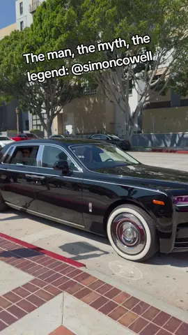 @Simon Cowell is THE coolest man in showbiz. This is how he arrives for @America’s Got Talent tapings. Gotta love the Rolls 🚗 #simoncowell #agt #rollsroyce #americasgottalent #pasadena 