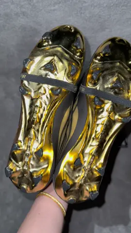 Adidas predator 26🥰💛🏆⚽️#adidas #elite #soccerboots #footballboots #soccercleats #Soccer #predator #gold 