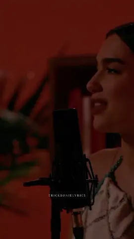 no empieces a preocuparte por mi ahora  #lyrics #music #dualipa  #dontstartnow #fyp 
