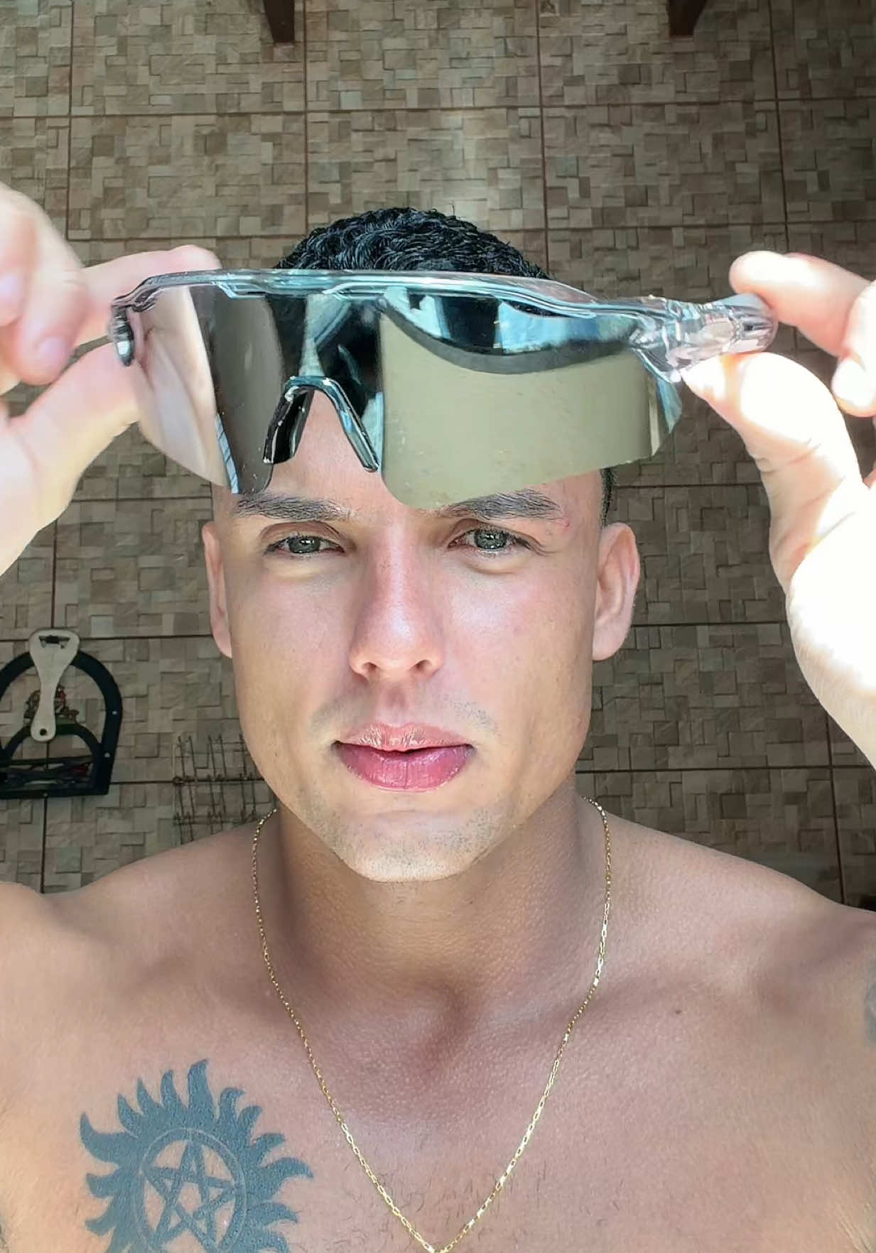 Óculos de ciclista e corrida  #oculosdesol #oculosdecorrida #oculosciclismo #viraltiktok 