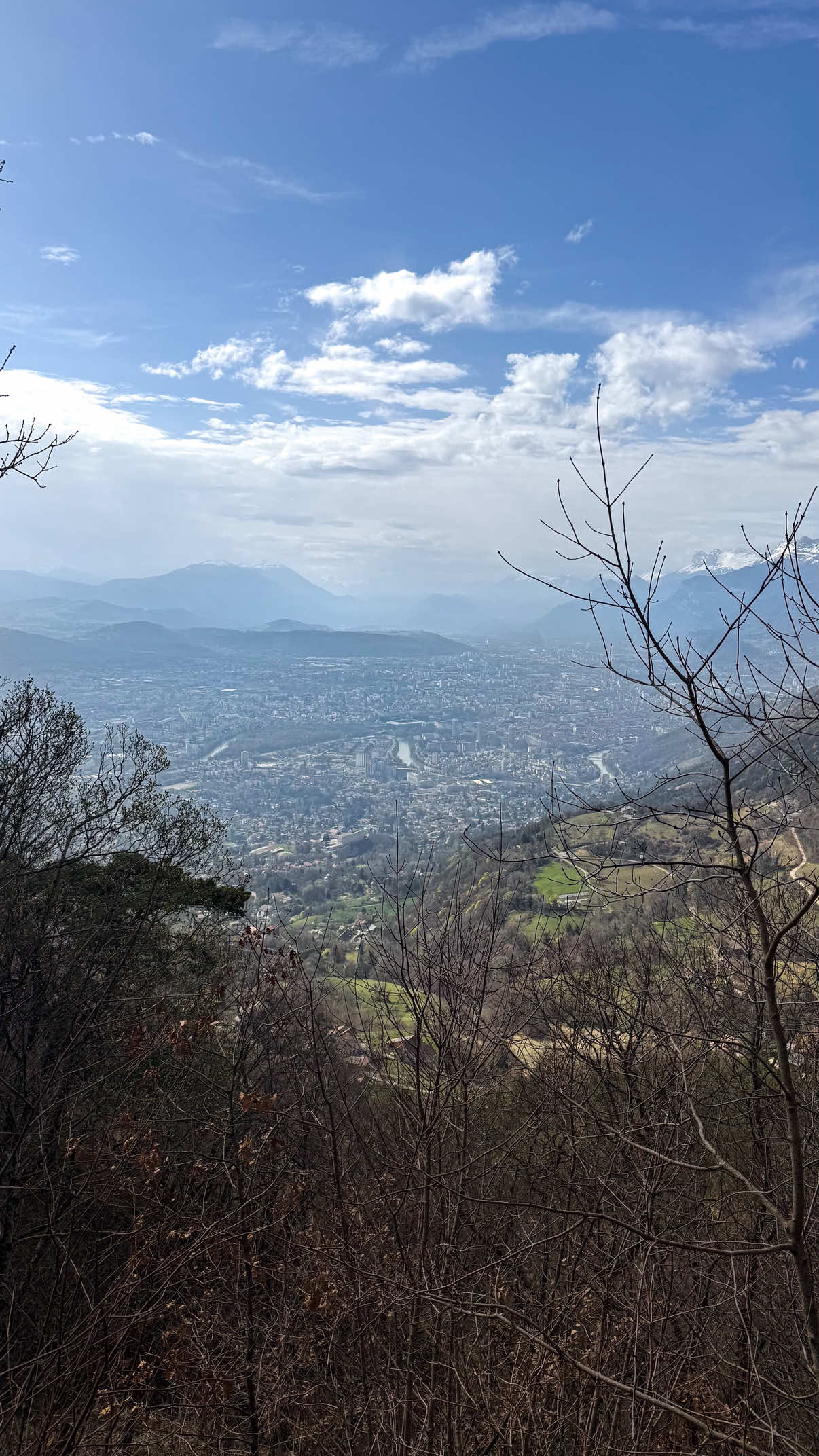 Je tire au hasard une rando et je suis obligée de la faire (& je maintiens : la Chartreuse est le meilleur des massifs, je veux rien entendre #ad #DecathlonOutdoor #Rando #Randonnée @decathlon_outdoor