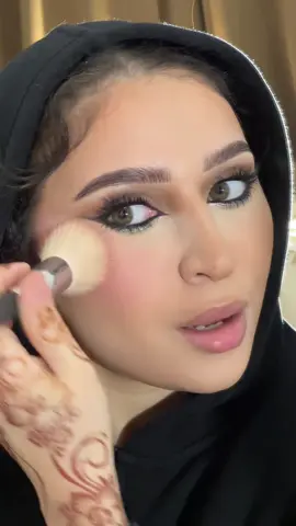 انتم بقا اي تيم بلاشر !  ID : 370481251 @SHEGLAM  #fypシ゚ #SHEGLAM #makeup #blush #fyp 