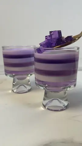 let’s make purple jelly in a glass 💜💜💜