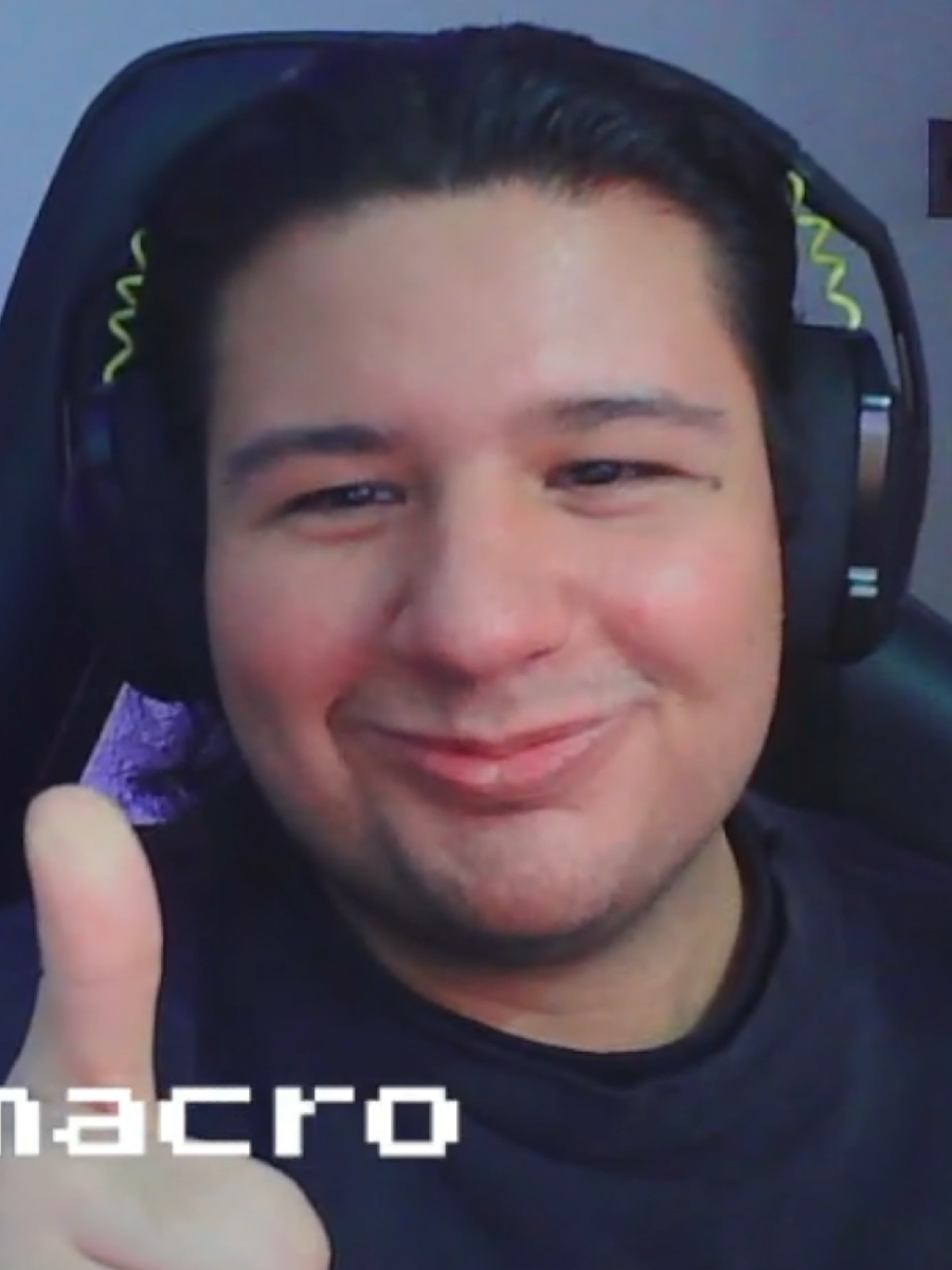 Cosas que me pasan en Stream xD #BloodStrikeLATAM #bloodstrikeclips #bloodstrike #battleroyale #bigmacro igmacro