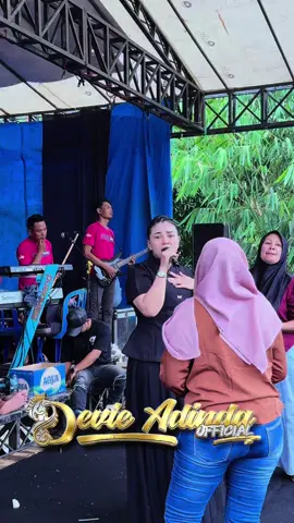 Najan ireng uwonge tapi ganteng tupane senajan ireng kulite bagus ning tingkah lakune#arjunaireng#devieadindaofficial #viraltiktok #tarlingtengdung #masukberandafyp 
