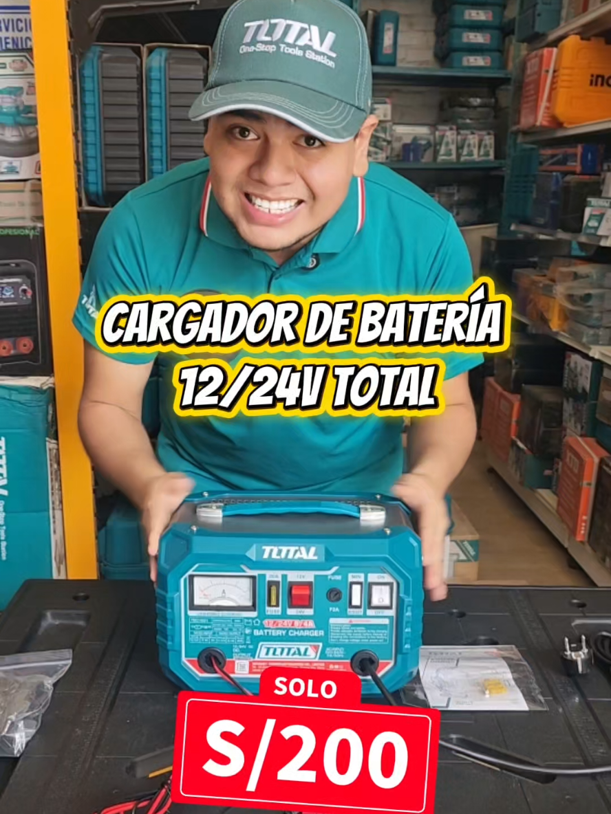 Cargador de batería 12/24V TOTAL 🔋 revive tu carro en minutos – 9/4A con fusibles y base elevada – TBC1601 #cargador #bateria #auto #herramientas #totaltools 