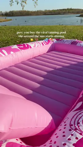 The tanning pool you’ll be using all summer long! #tanningpool #pool #poolday #inflatablepool #tanning 
