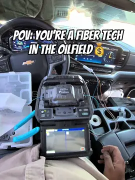 Fiber Optic Splicing 💰 #installation #asmr #fiberoptics #oilfield #electrician 