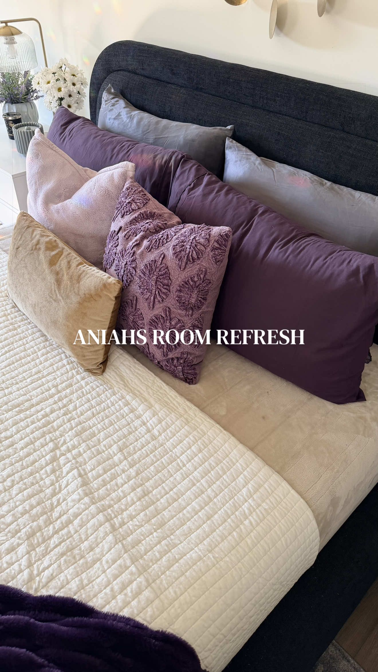 i’m shaking down cells today 👀 jk just adding a little motherly touch to my daughter’s room while she’s at school 💜 #reset #daughtersroom #MomsofTikTok #organizedhome #cleaningmotivation 