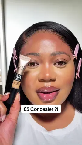 I didn’t expect these results at all 😮‍💨😍 @e.l.f. Cosmetics UK soft glam satin concealer in shade 32 medium neutral 👏🏾 #makeuptok #softglam #concealer 