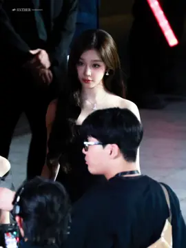 her aura is literally priceless #pharita #babymonster #DoubleVision2026xBABYMONSTER #베이비몬스터 #fyp 