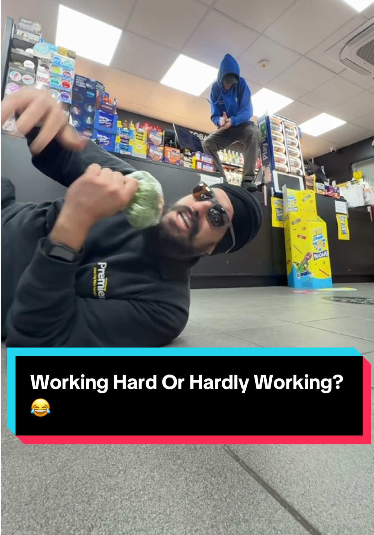 Working Hard Or Hardly Working? 😂 #horsleyhillpremier #bossman #fyp #retail #skit 