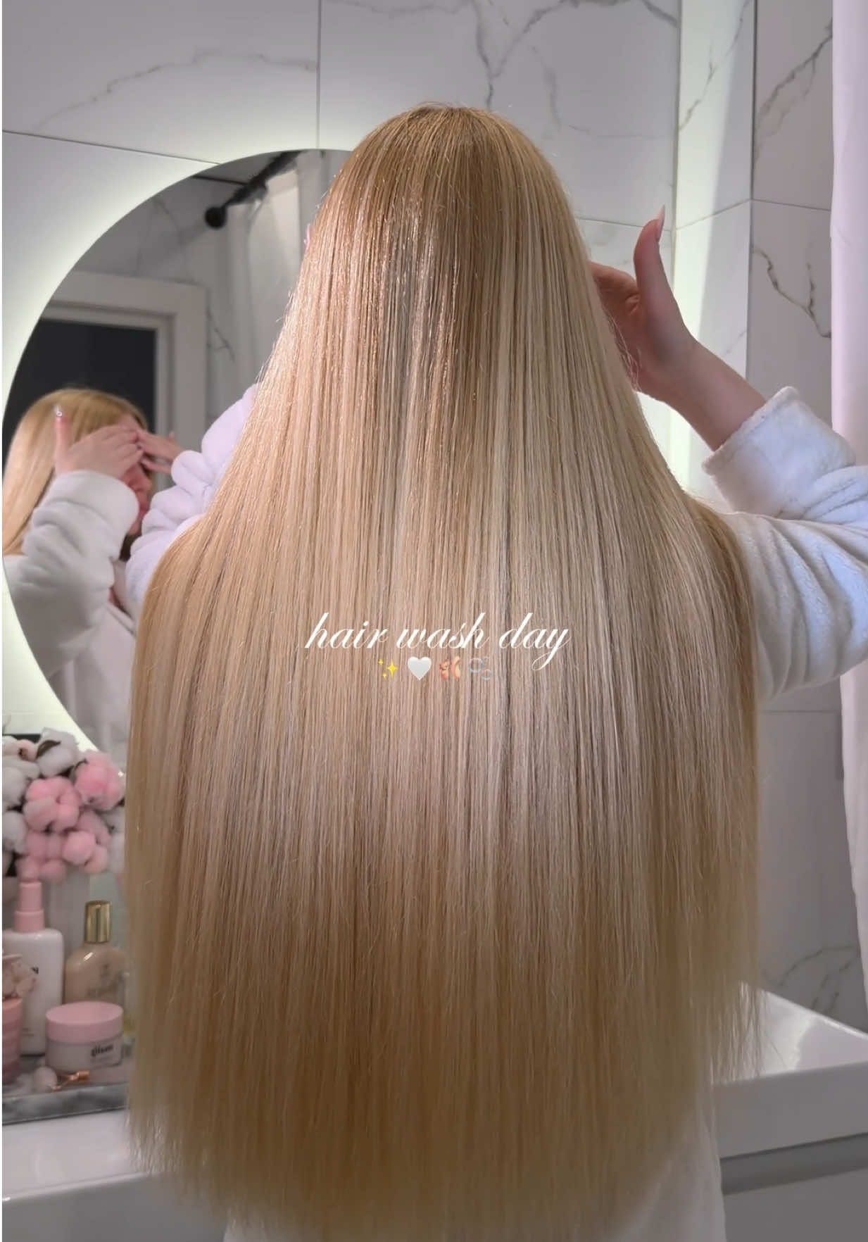 pov: it’s hair wash day with @Gisou 🤍 #haircare #hairwashday #blondehair #longhair #hairtok 