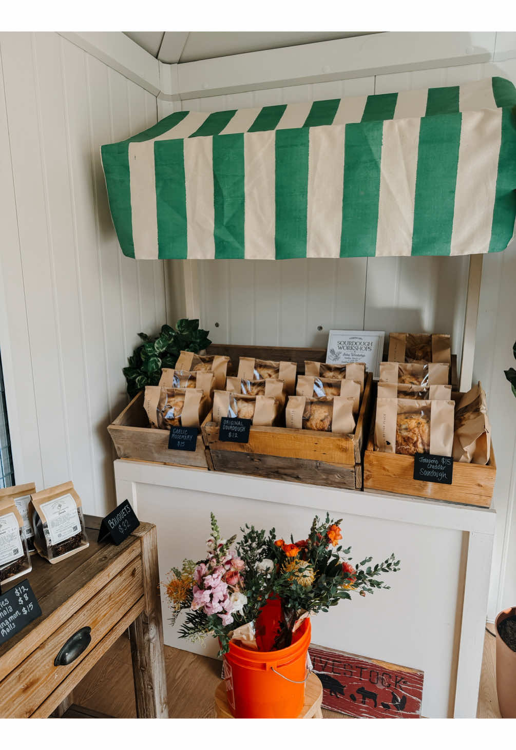 Stock the Farm Store! Want to stop by our small family farm and visit the farm store? We’re open Saturdays from 10-3pm in North County San Diego. Send me a message for more information 💛 #farmstore #farmstand #smallfarm