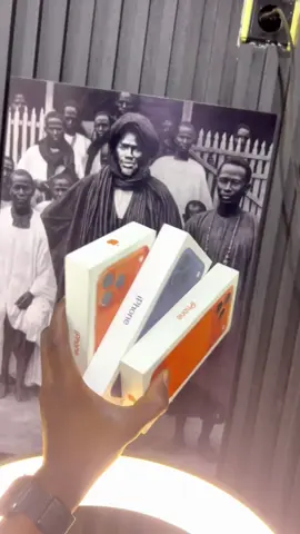 #iphone 17 pro Max 256-512guga SIM physique #senegalaise_tik_tok @Modoubayefall ambassadeur 