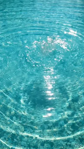“Endless Flow 🌊” #RelaxingWater #PoolWaves #ASMRNature #SoothingAmbience #CalmVibes The water never stops moving, creating a seamless loop that feels endless and deeply calming.