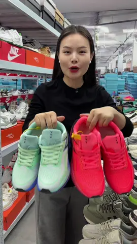 New design, two colors available#shoes #wholesale #sneakers #Fast shipping
