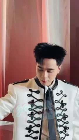 Tongtai Quang Hùng cool ngầu tại sự kiện Vivo #gapsaongoaidoi #quanghungmasterd #masterdentertainment #atsh #anhtraisayhi 
