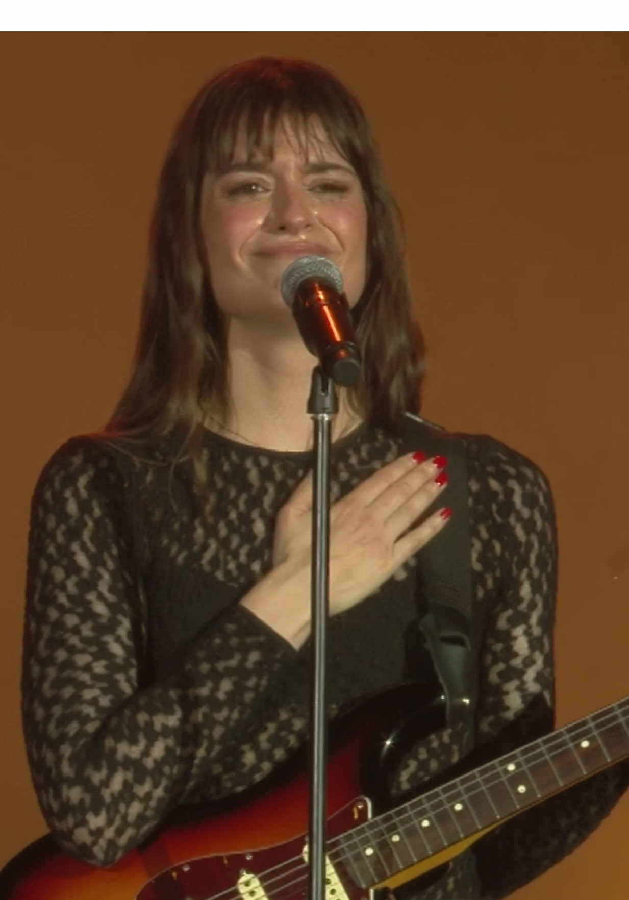 Montréal 🫶 Clara Luciani !! Un moment aux Francos 2025 qui restera gravé dans notre mémoire 🥹 #francosdemtl #francos2025 #claraluciani 
