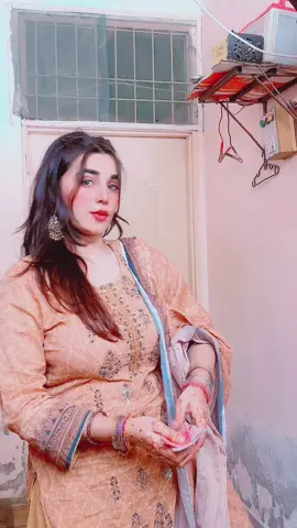 #fyppppppppppppppppppppppp #foryou #سرایکی__سونگ😍🖤 #سنگت_ویڈیو_وائرل_کریسو_آپ_ہیں🥀🌼🙈✨🎇 