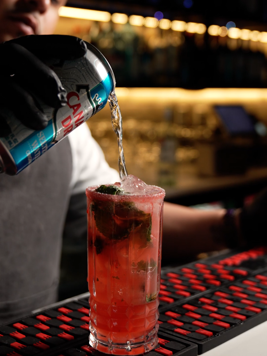 Cocktail Reel 🍸 Sony a7r5  #FoodFilmmaking #learnfilmmaking #cocktail #contentreel #sonyalpha 