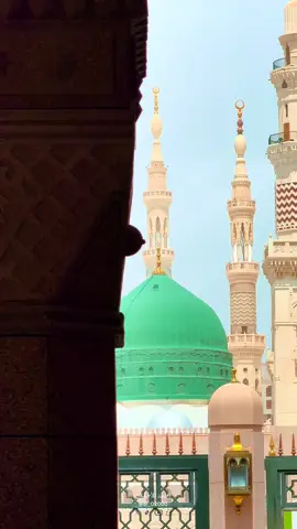 خير ما نبدأ به يوم الجمعة هو الصلاة على النبي ﷺ  ‏{إنَ الله و مَلائِكتَهُ يُصَلُّونَ عَلى النّبِي يا أيُّها الذِينَ آمنُوا صَلّوا عليه و سَلِّمُوا تَسْلِيمًا} #اللهم_صلي_على_نبينا_محمد#المدينة_المنورة#اكسبلور#اكسبلور#explore