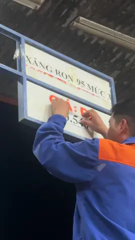 Những người giờ này vẫn chưa ngủ mới thấy được video này. Giá xăng, dầu giảm mạnh từ 00h00 ngày 27/3/2026 ạ.