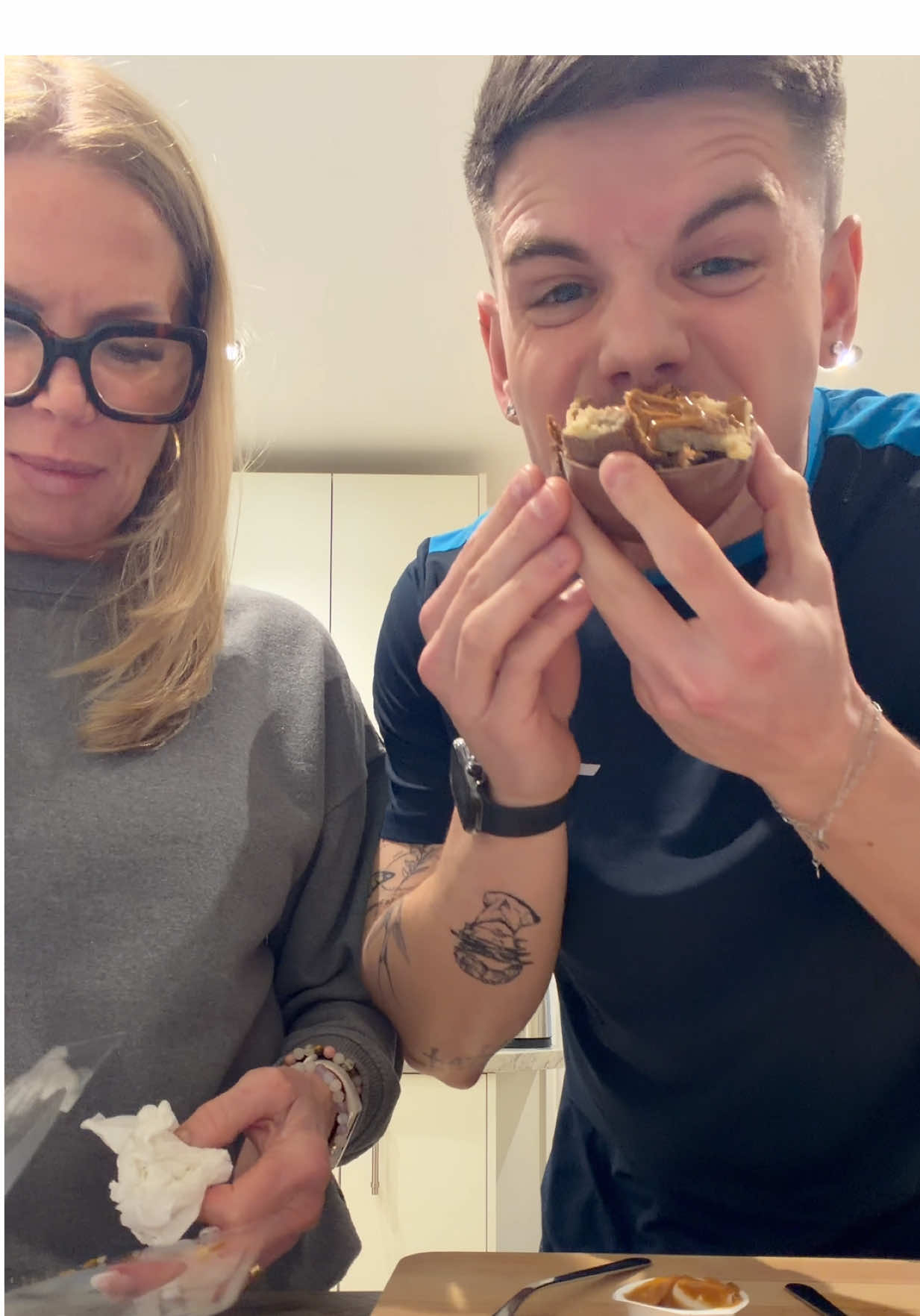 So much happened in one video😭 #baking #funny #ukcomedy 