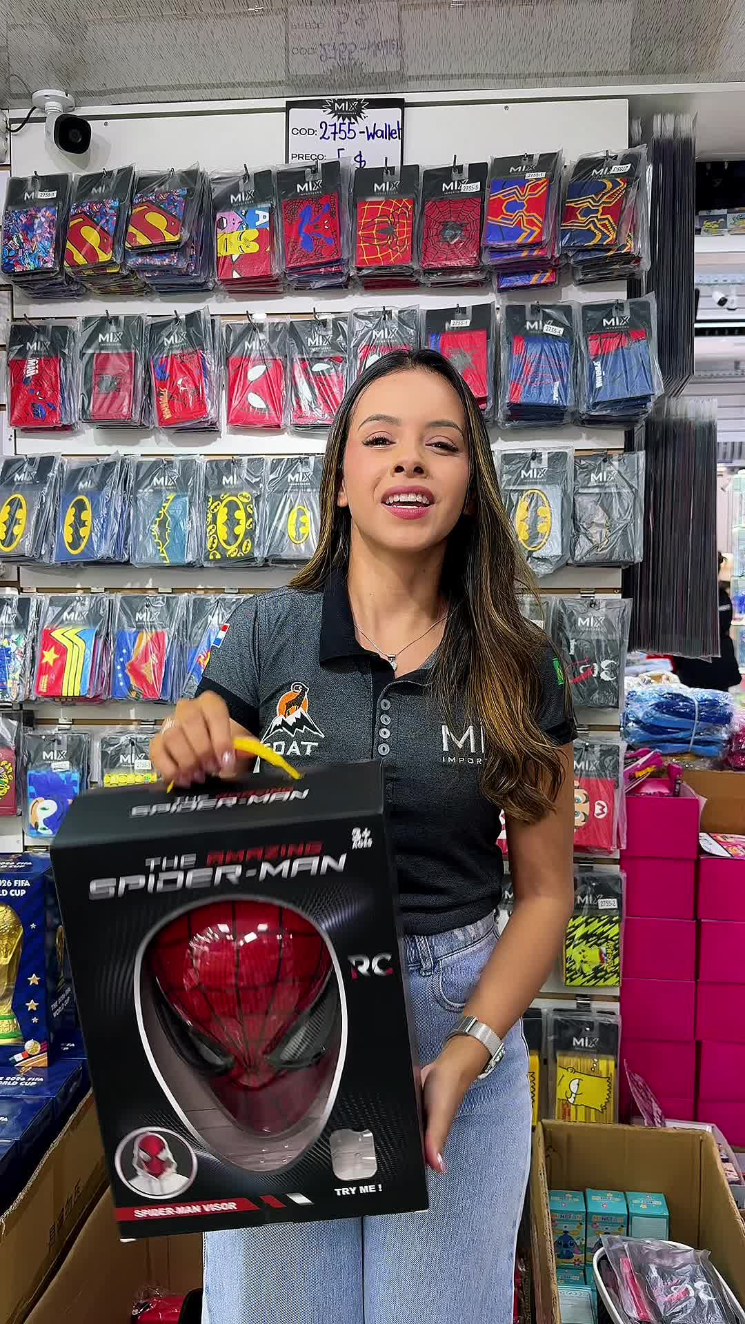 CHEGOU REPOSIÇÃO! A máscara do Homem-Aranha SUPER REALISTA tá de volta na Mix! Olha esse detalhe dos olhos e da textura… fica absurda no rosto 😮‍💨🔥 Perfeita pra: ✅ fantasia / cosplay ✅ festas e aniversários ✅ vídeos e Reels ✅ presentear quem é fã de verdade 📍Mix Importados – Microcentro CDE ⚠️ reposição costuma acabar rápido… quer que eu separe a tua? 👇🕸️