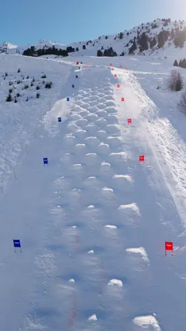 Plongée dans les coulisses ❄️⛏️ Avant le show, il y a la précision, le travail et la passion. Découvrez la création d’une piste de ski de bosses, façonnée avec exigence pour offrir un terrain à la hauteur des meilleurs 🔥 Rendez-vous les 28 et 29 mars à Méribel Mottaret pour les Championnats de France de ski de bosses 🇫🇷⛷️ Du spectacle, de l’engagement et du très haut niveau vous attendent ! Qui sera au rendez-vous ? 👀 Behind the scenes ❄️⛏️ Before the show, there’s precision, hard work, and passion. Take a look at how a mogul ski course is built—crafted to deliver the perfect playground for top athletes 🔥 Join us on March 28–29 in Méribel Mottaret for the French Mogul Ski Championships 🇫🇷⛷️ Expect high-level performance, intensity, and pure spectacle! Who’s coming? 👀 #Moguls #FreestyleSki #Meribel #WinterSports #SkiLife