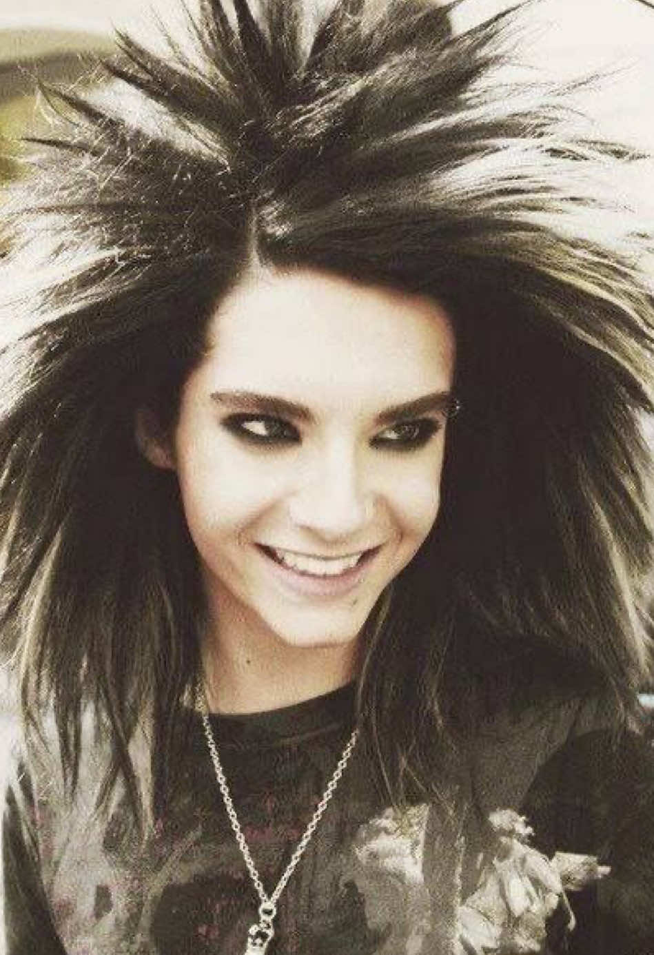 #TOKIOHOTEL ❀ ݁ ༘’ and meeting Tokio Hotel in their teenage. 💔 #2000s #viral #fyp #teenager 