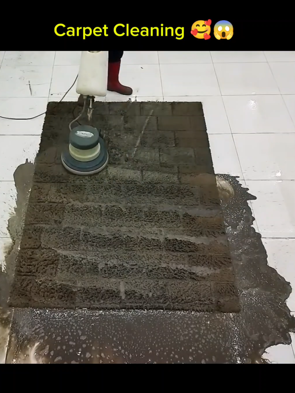 Heavily soiled bad situation carpet cleaning #asmar #satesfaying #washing 