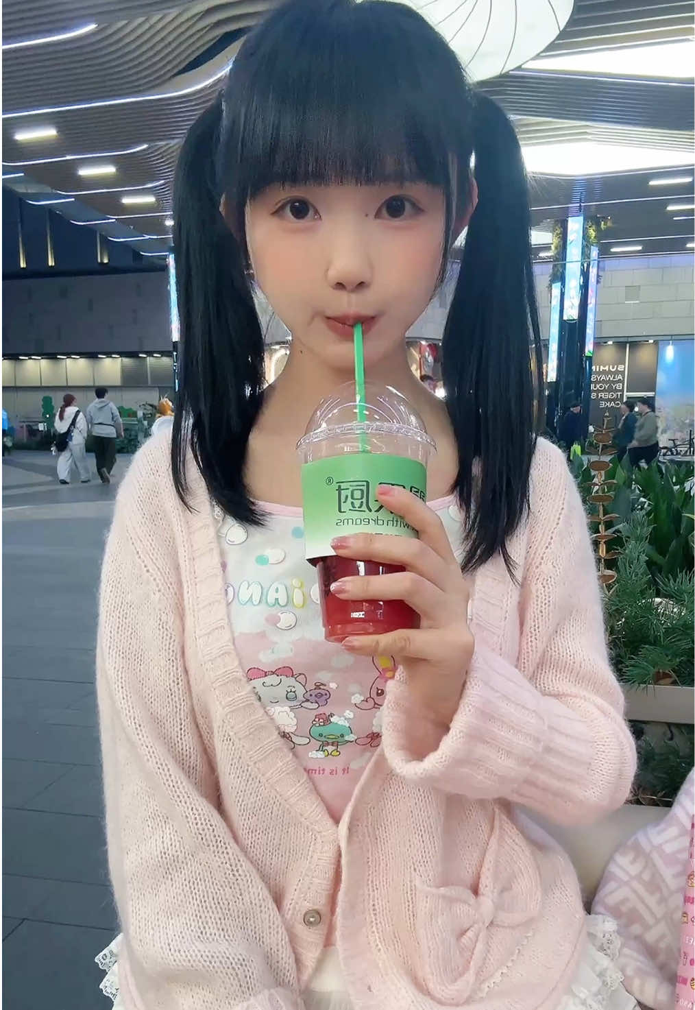 镜子怎么这么高？