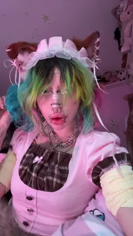 🎀 zombie 🎀 #piercedgirl #contentcreator #egirl #biglips #puppygirl 