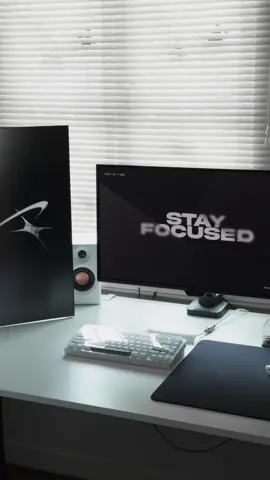 stay focused. @vnity #pc #GamingSetup #Tech #desksetup #wallpaper 