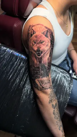 #BlackAndGrayRealism #FloridaTattooArtist @Texas Roadhouse  #wolftattoo 