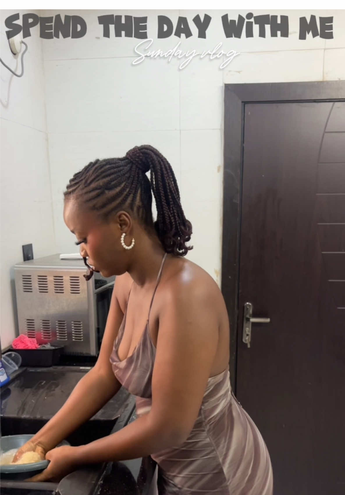 I can’t be the only one who takes days to post a Sunday vlog… but here’s how mine went😁👀 Outfit @Benin fashion designer                      #ufy #trendingvideo #relablecontent 