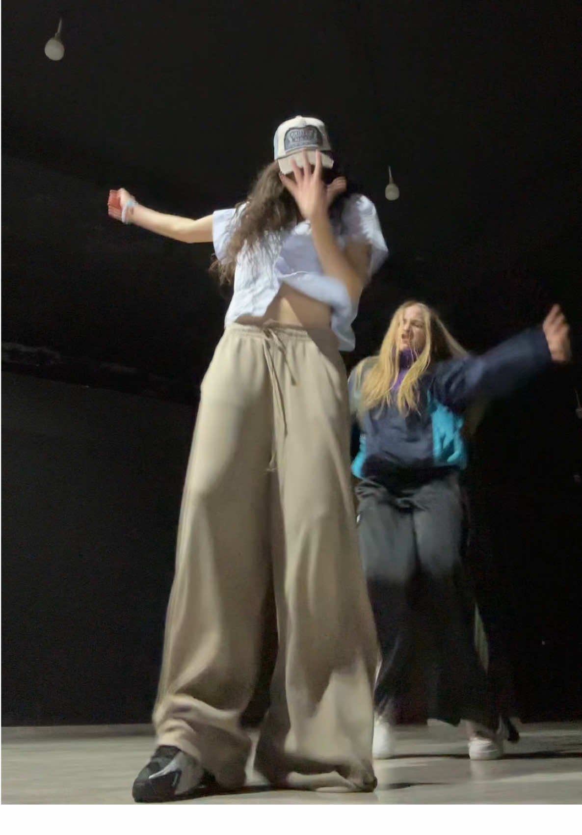 I’m OBSESSED with @TYJI ‘s video😬 with my @Nia #fyp #dance #trend 