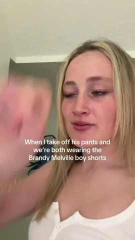 Like girl u got a collection of them too!? Okay purrrr #brandymelville 