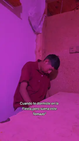 Suena este tema ufff 