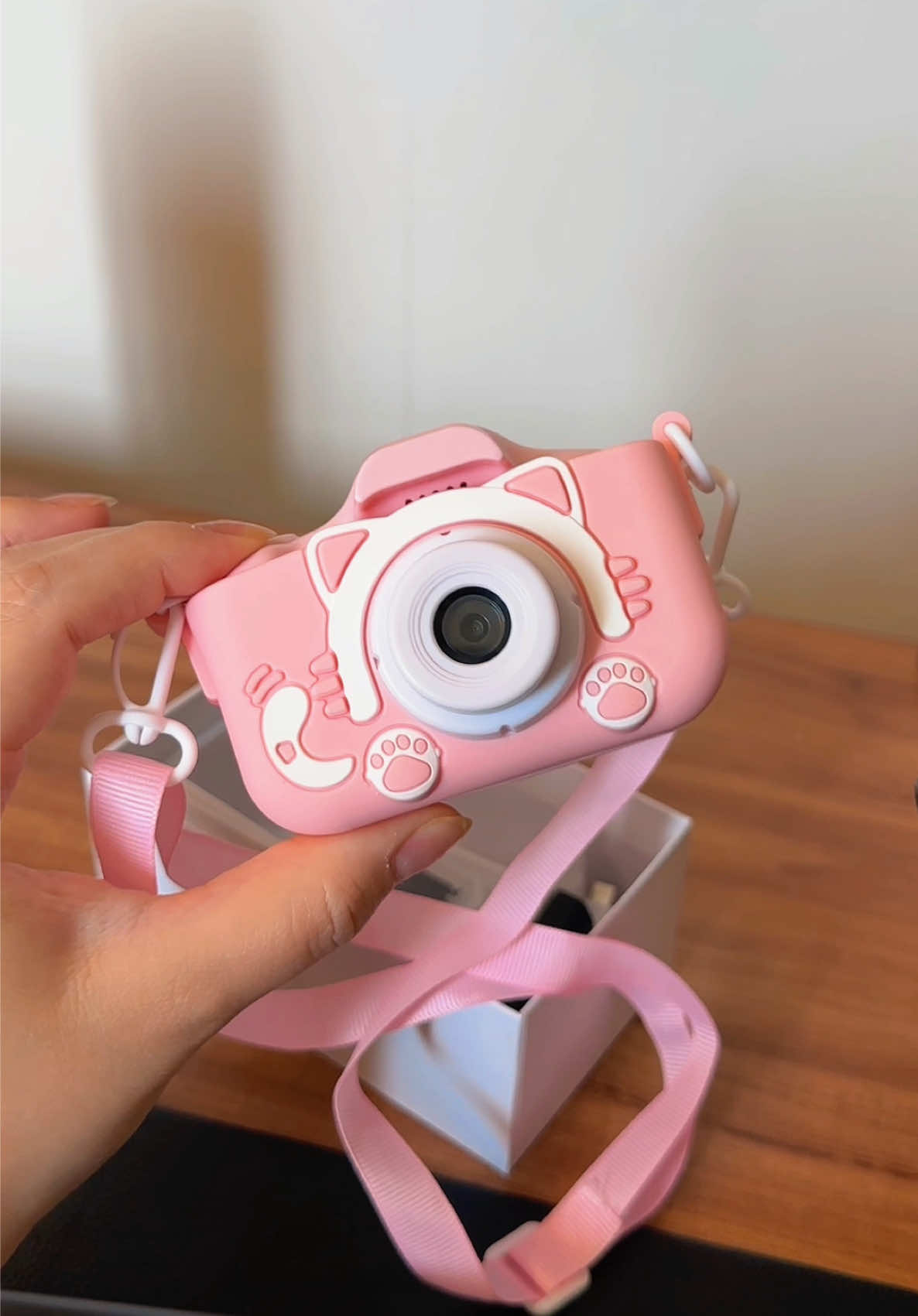 Comprei uma Câmera infantil de 29 reais aqui do Tiktok pra Juju brincar 🥹🩷  #camerainfantil #cameradigital #brinquedos 