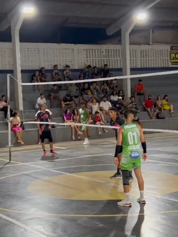 Sem efeito 🏐🔥. #volei #voleibol #volleyball #volleyballworld #explorar #VoleibolEdits #volleyball players #viral #capcut #fly #explore #taok #tiktok