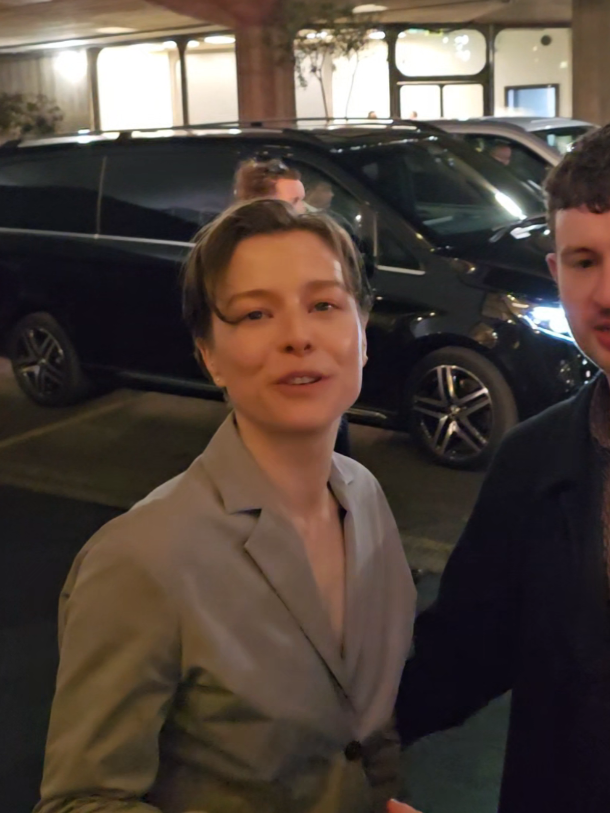 Emma D'Arcy spending quality time with fans at the HBO Max launch party event. #emmadarcy  #houseofdragons  #fyp #london  #celebrity 