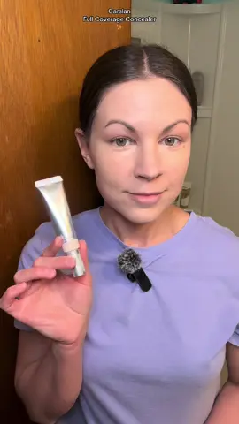 Perfect lightweight concealer for any makeup look! ✨ #makeup #concealer #beauty #makeupfinds #tiktokshop 