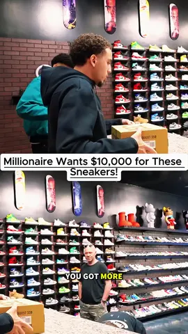 #sneaker #sneakerhead #shoe #reseller #caughtoncamera 