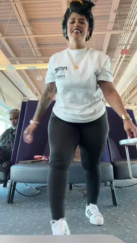 This dance was so much fun! When you have a lay over do a tiktok dance! #fypシ #fypシ゚viral #fypシ 